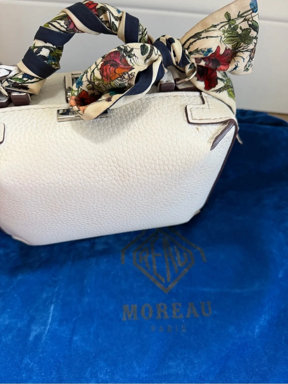Moreau Paris White Leather Top-Handle Chancelière Trunk Bag